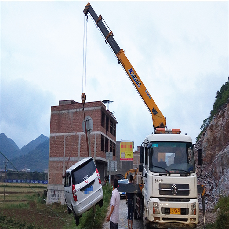 铁岭道路交通事故救援吊装案例